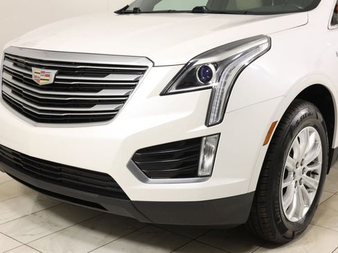 Used 2018 Cadillac XT5 FWD image 44