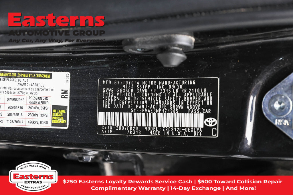 Used 2021 Toyota Corolla LE w/ Carpet Mat Package (TMS) FWD image 38