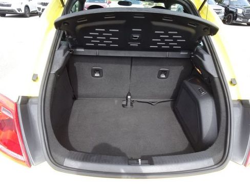 Used 2014 Volkswagen Beetle GSR FWD image 24