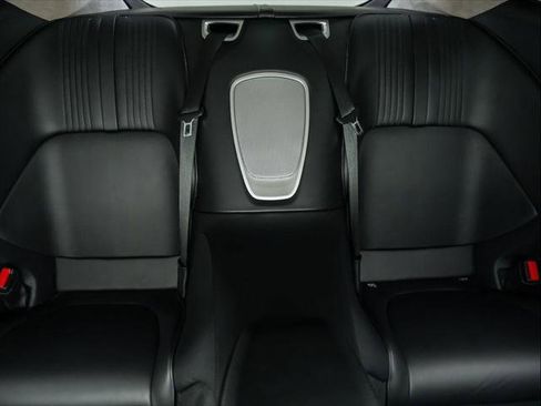 Used 2019 Aston Martin DB11 Base image 20