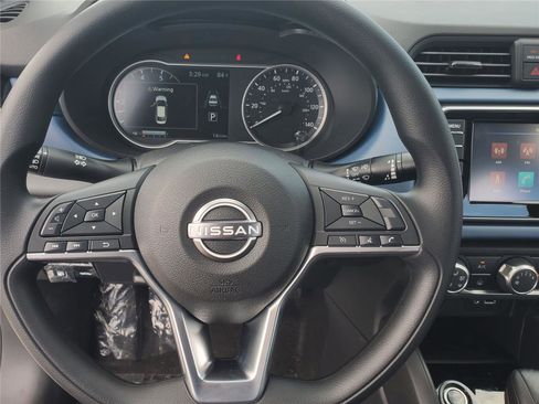 New 2025 Nissan Versa SV w/ Trunk Package FWD image 20