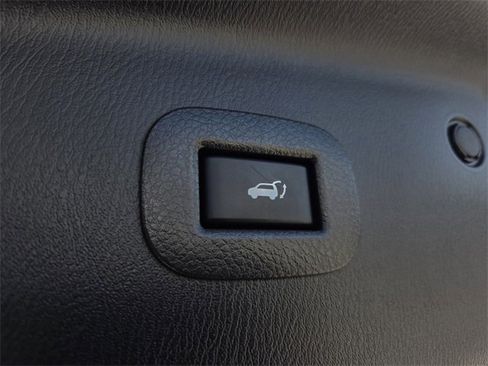 Certified 2023 INFINITI QX80 Premium Select w/ Cargo Package image 21