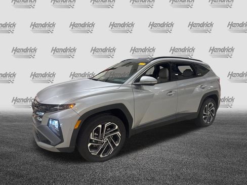 Used 2025 Hyundai Tucson Limited AWD/4WD image 47