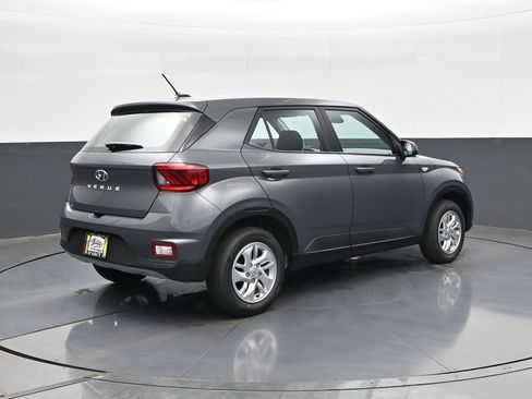 New 2026 Hyundai Venue SE FWD image 5