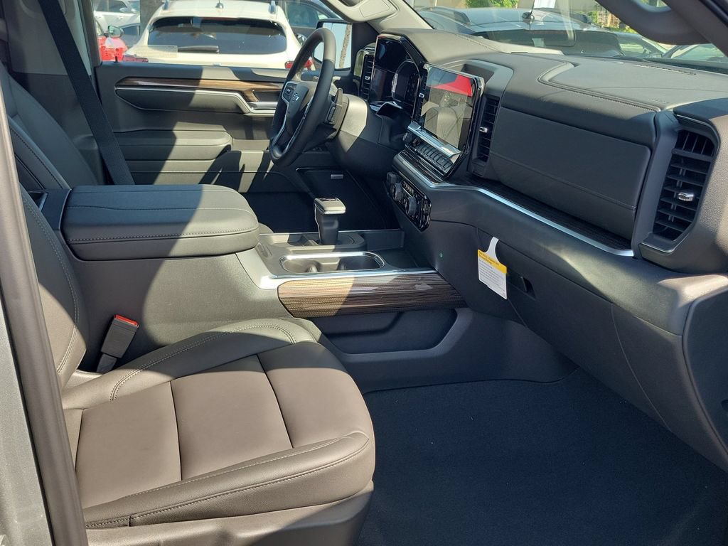 New 2026 Chevrolet Silverado 1500 RST w/ Convenience Package II RWD image 18