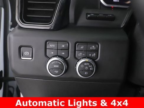 Used 2026 GMC Sierra 2500 AT4X w/ LPO, Black Badging Package AWD/4WD image 22