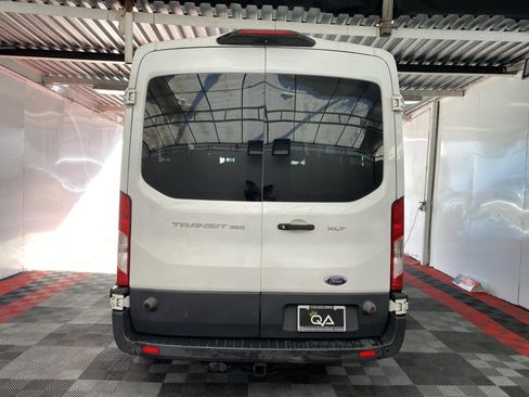 Used 2018 Ford Transit 350 XLT image 5