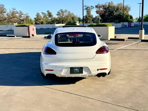 Used 2015 Porsche Panamera GTS AWD/4WD image 11