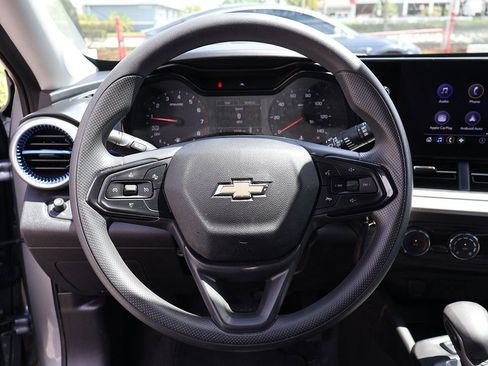 Used 2024 Chevrolet Trax LS w/ Driver Confidence Package image 36