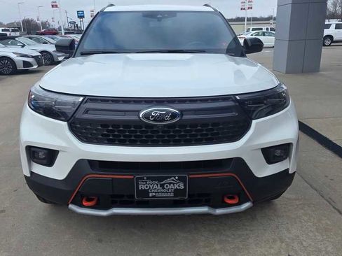 Used 2022 Ford Explorer Timberline w/ Timberline Technology Package AWD/4WD image 4