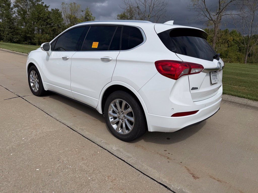 Used 2019 Buick Envision Essence FWD image 2