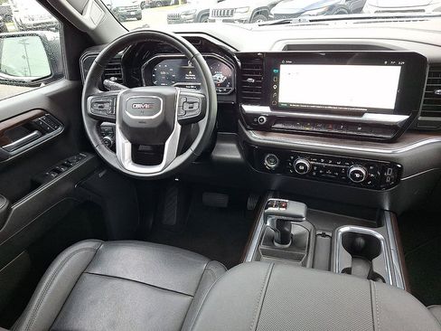Used 2024 GMC Sierra 1500 SLT w/ SLT Convenience Package AWD/4WD image 15