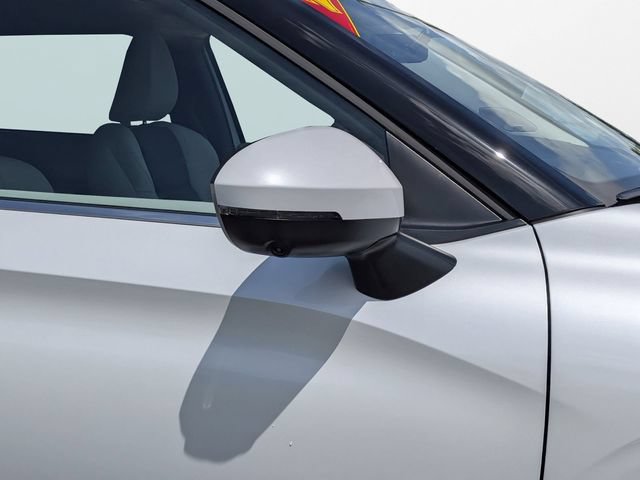 New 2026 Mitsubishi Outlander SE FWD image 11