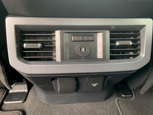 New 2024 Ford F250 Lariat w/ Lariat Ultimate Package image 32