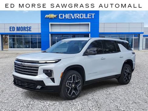 New 2026 Chevrolet Traverse High Country image 1