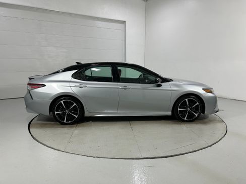 Used 2019 Toyota Camry XSE FWD image 34