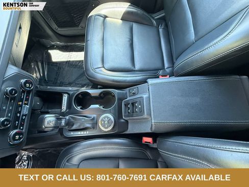 Used 2025 Ford Bronco Outer Banks AWD/4WD image 23