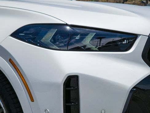 New 2027 BMW X6 xDrive40i w/ Executive Package AWD/4WD image 7