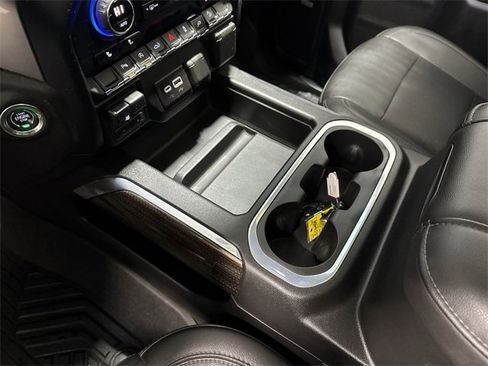 Used 2021 Chevrolet Silverado 1500 LT Trail Boss w/ Convenience Package II image 20