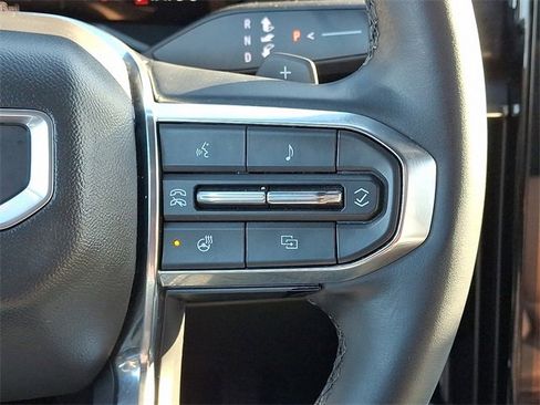 Used 2024 GMC Acadia Elevation image 21