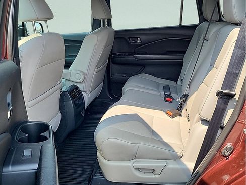Used 2019 Honda Passport EX-L image 12