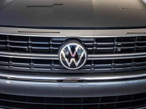 Used 2022 Volkswagen Jetta SE image 7