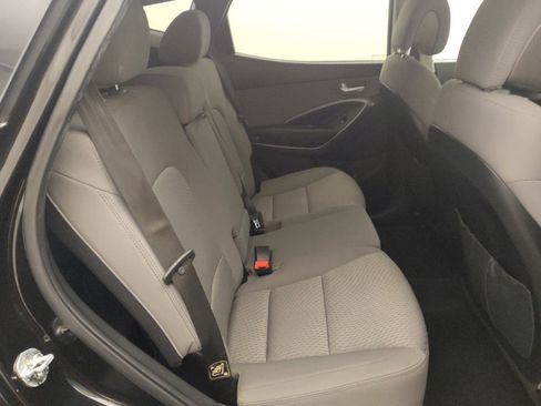 Used 2018 Hyundai Santa Fe Sport image 19