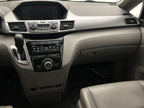 Used 2013 Honda Odyssey EX-L image 24
