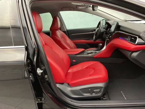 Used 2023 Toyota Camry XSE FWD image 24