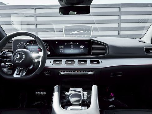 Used 2024 Mercedes-Benz GLE 63 AMG S image 51