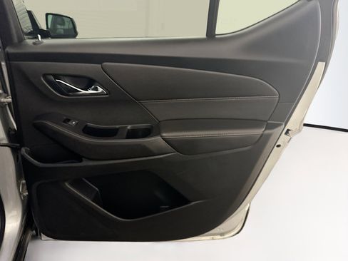 Used 2020 Chevrolet Traverse Premier w/ Redline Edition image 34