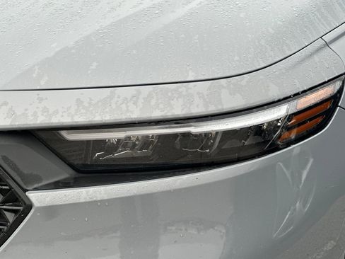 Used 2023 Honda Accord Sport image 10