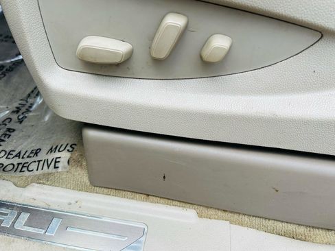 Used 2017 GMC Yukon XL Denali w/ Open Road Package image 19