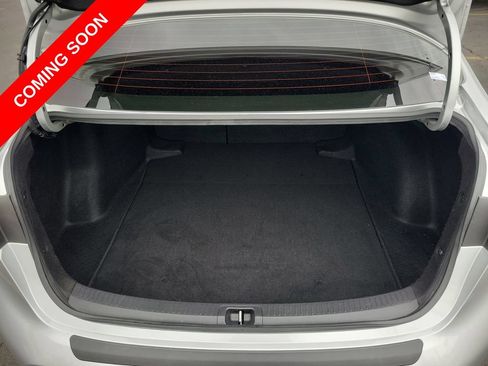 Used 2025 Toyota Corolla SE w/ SE Premium Package FWD image 12