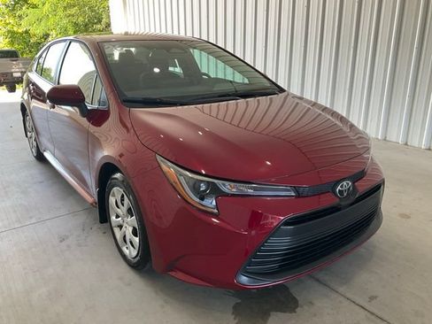 Used 2026 Toyota Corolla LE FWD image 24