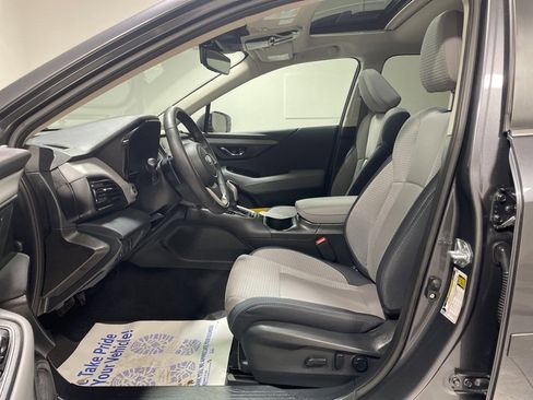 Used 2025 Subaru Outback Premium w/ Popular Package #1A image 20