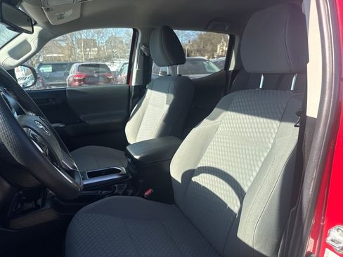 Used 2023 Toyota Tacoma SR5 image 18