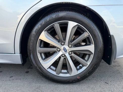 Used 2016 Subaru Legacy 2.5i Limited AWD/4WD image 29