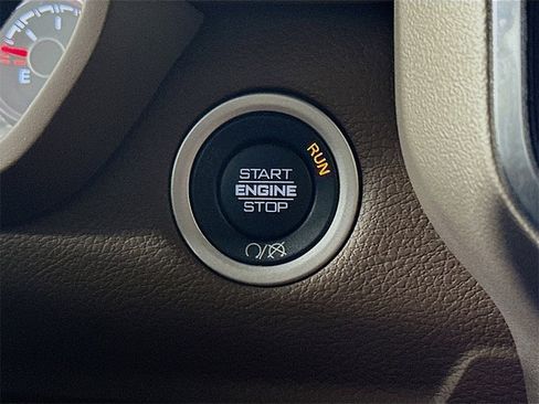 Used 2022 RAM 3500 Laramie image 27