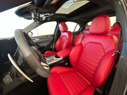 New 2025 Alfa Romeo Giulia image 26