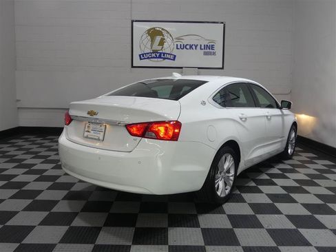 Used 2015 Chevrolet Impala LT w/ Convenience Package FWD image 10