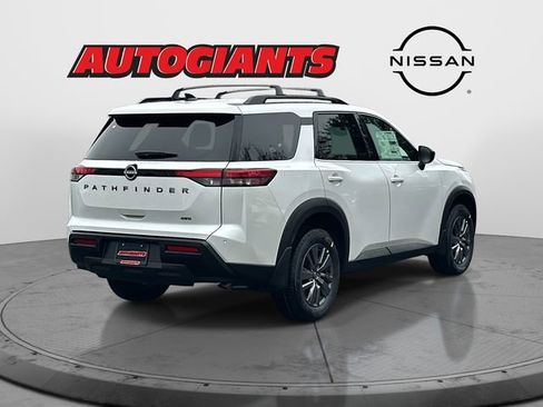 New 2026 Nissan Pathfinder SV image 2
