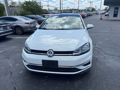 Used 2020 Volkswagen Golf 4-Door FWD image 2