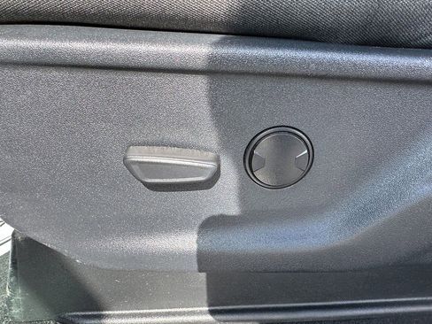 Used 2025 Ford F150 XLT w/ Equipment Group 301A Standard image 19