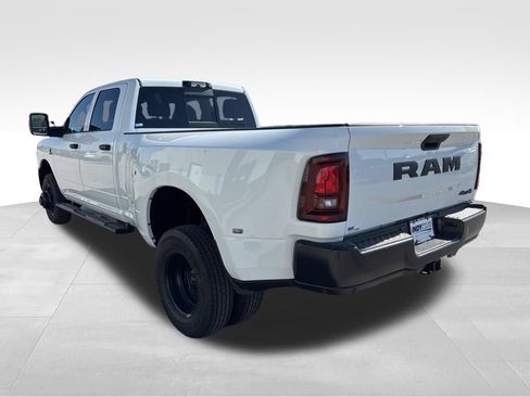 New 2026 RAM 3500 Tradesman AWD/4WD image 6