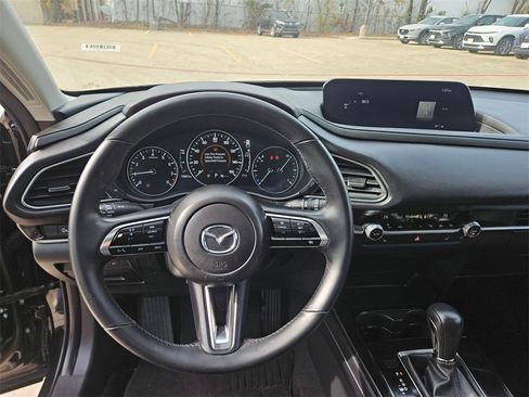 Used 2025 MAZDA CX-30 AWD 2.5 S w/ Preferred Package image 16