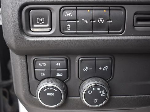 Used 2023 Chevrolet Tahoe LT AWD/4WD image 24