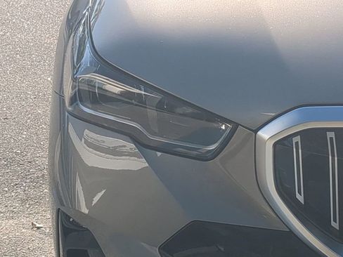 New 2026 BMW 530i xDrive w/ M Sport Package image 10