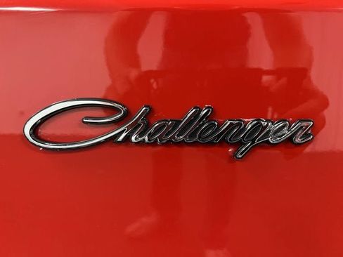 Used 2014 Dodge Challenger R/T w/ Quick Order Package 28M RWD image 27