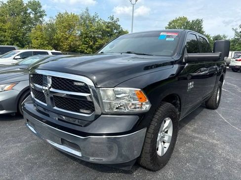 Used 2023 RAM 1500 Classic SLT w/ Trailer & Traction Group AWD/4WD image 4